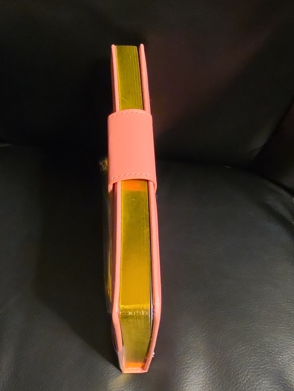 Juicy Couture Pink Journal with Gold Crown Pen - Picture 4 of 5